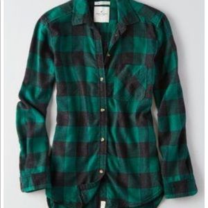 American Eagle boyfriend fit plaid